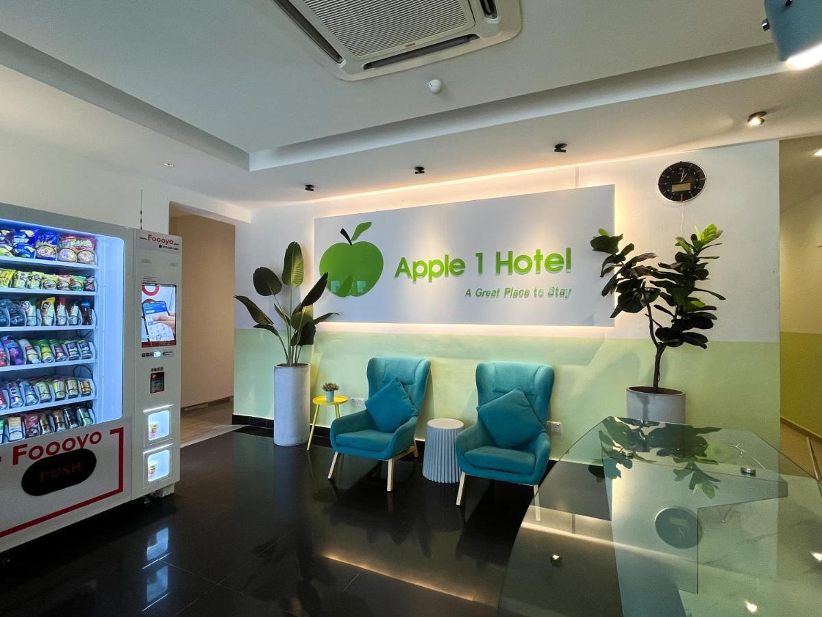 Apple 1 Hotel Queensbay Bayan Lepas Esterno foto